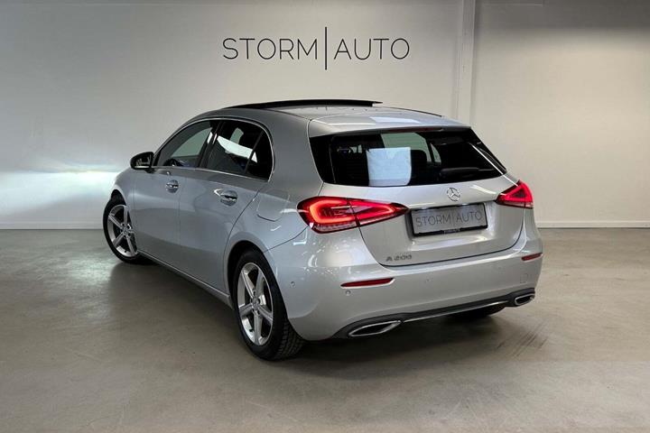Sølv Mercedes A200 fra 2019