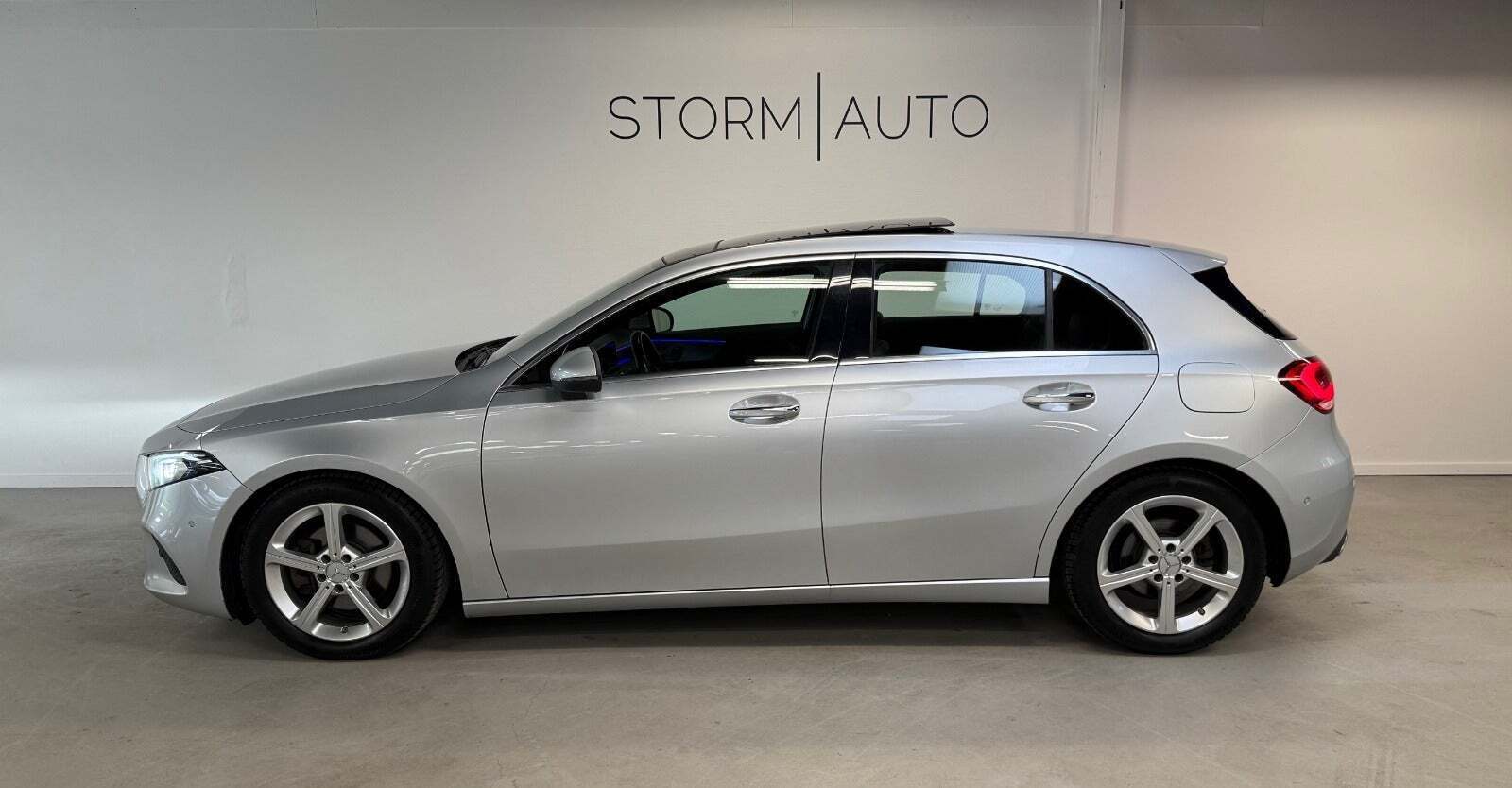 Sølv Mercedes A200 fra 2019