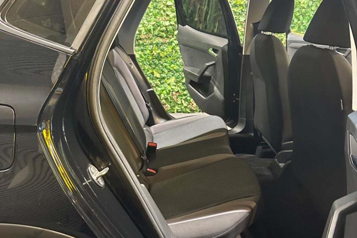 undefined Seat Arona fra 2020
