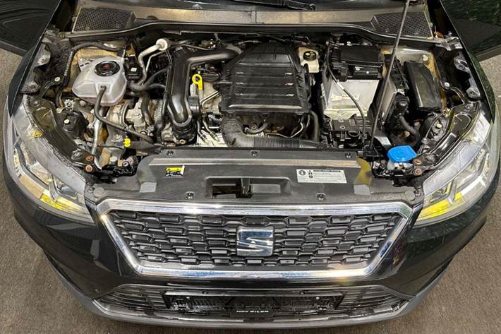 undefined Seat Arona fra 2020