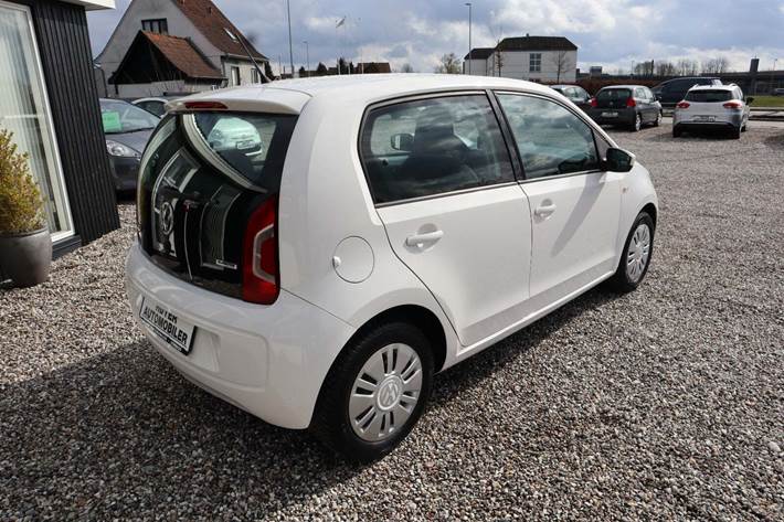 Hvid VW UP! fra 2015