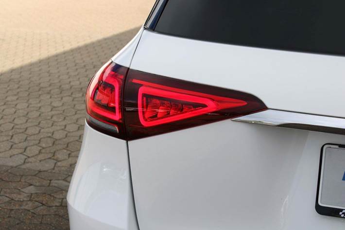 Hvid Mercedes GLE350 de fra 2023