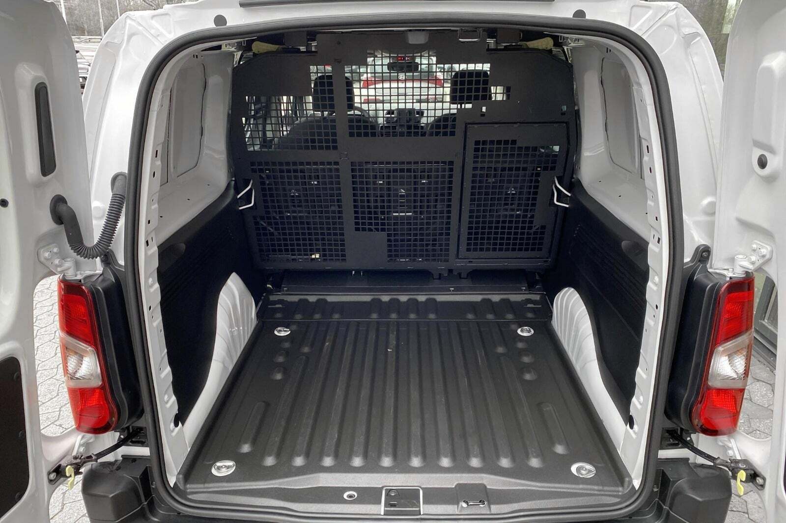 Hvid Citroën ë-Berlingo fra 2024