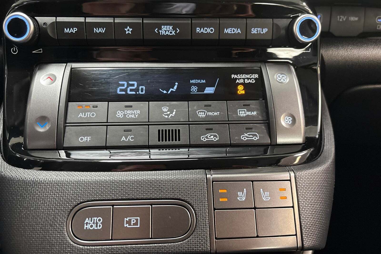 Hvid Hyundai Inster fra 2025