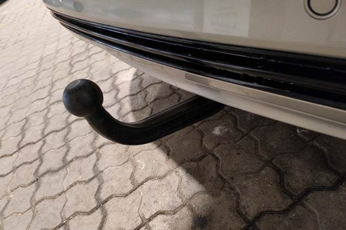 Orange Ford Mondeo fra 2015