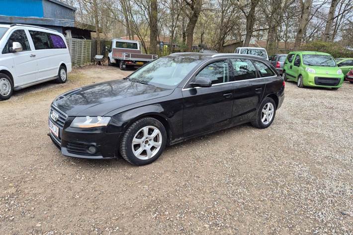 undefined Audi A4 fra 2008 set udefra