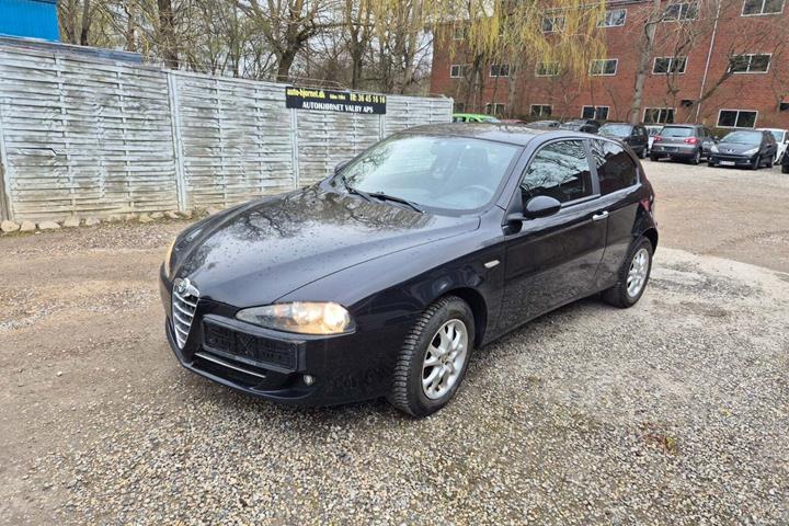 undefined Alfa Romeo 147 fra 2007 set udefra