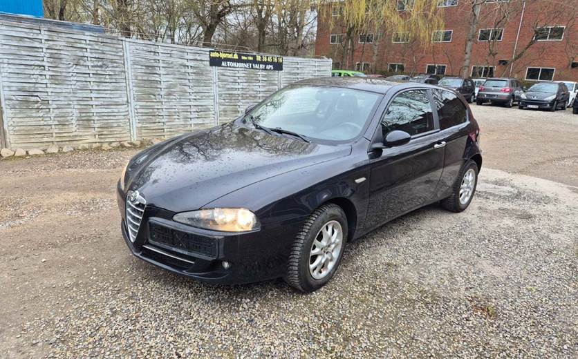 Alfa Romeo 147 1,6 Super