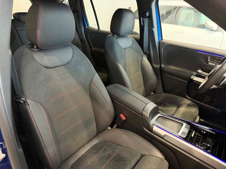 Mercedes EQB300 AMG Line 4Matic