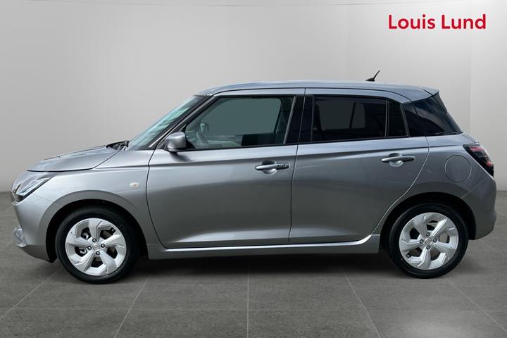 Sølv Suzuki Swift fra 2026