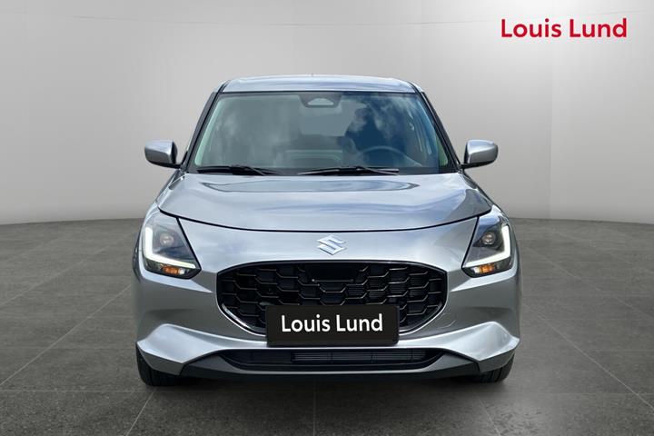 Sølv Suzuki Swift fra 2026