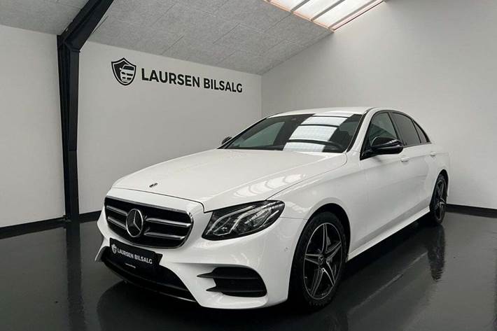 Hvid Mercedes E300 fra 2019