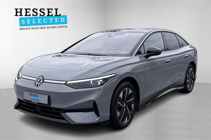 Grå VW ID.7 fra 2024 set udefra