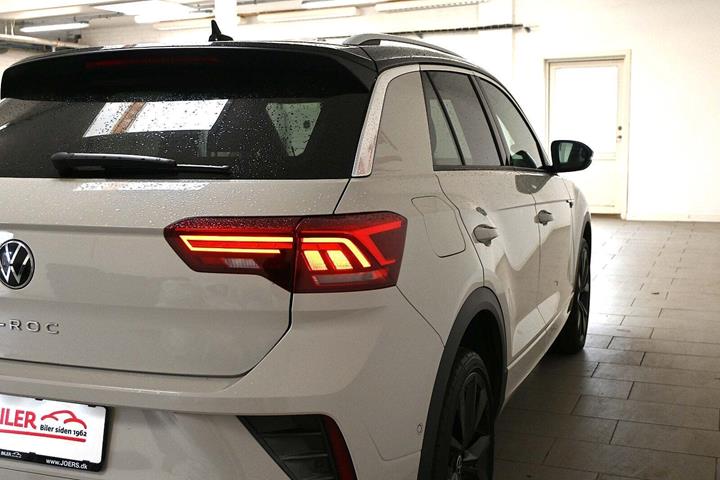 Beige VW T-Roc fra 2022