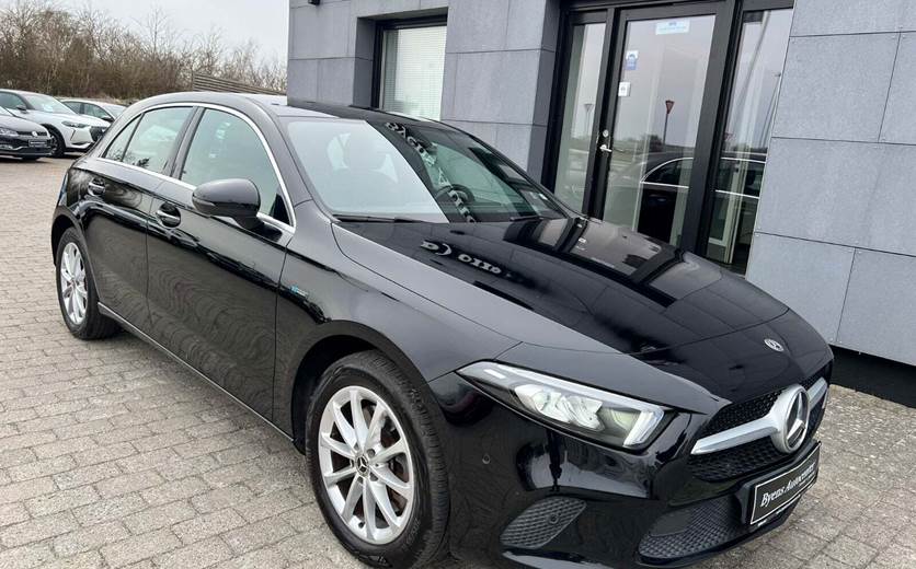 Mercedes A250 e