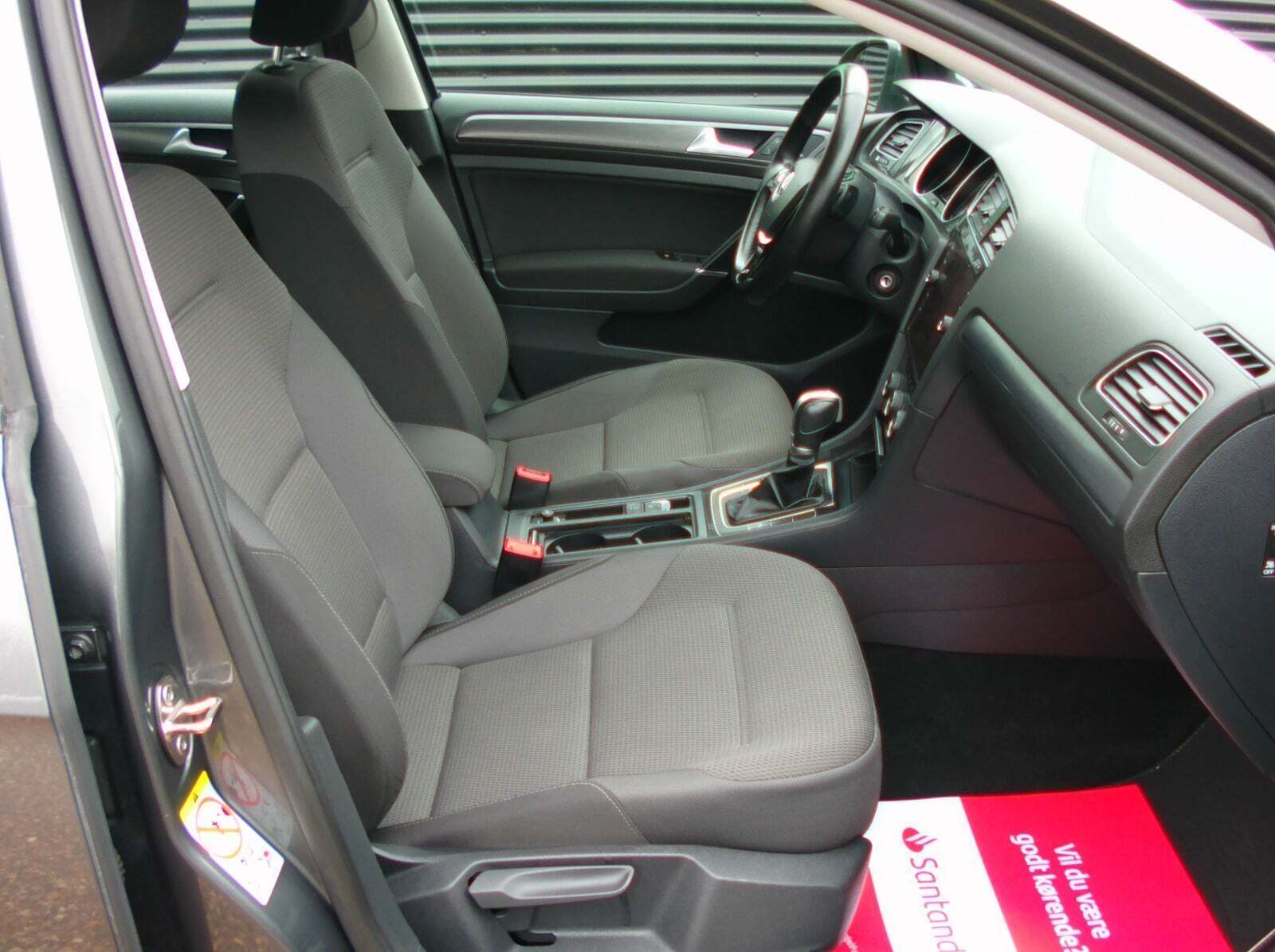 Sølv VW Golf VII fra 2018