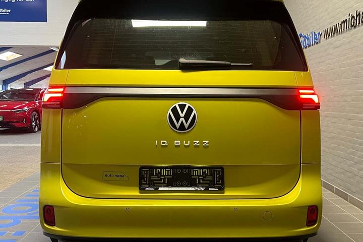Gul VW ID.Buzz fra 2023