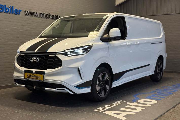 Hvid Ford Transit Custom 320 L2 fra 2026