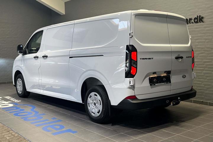 Hvid Ford Transit Custom 320 L2 fra 2026