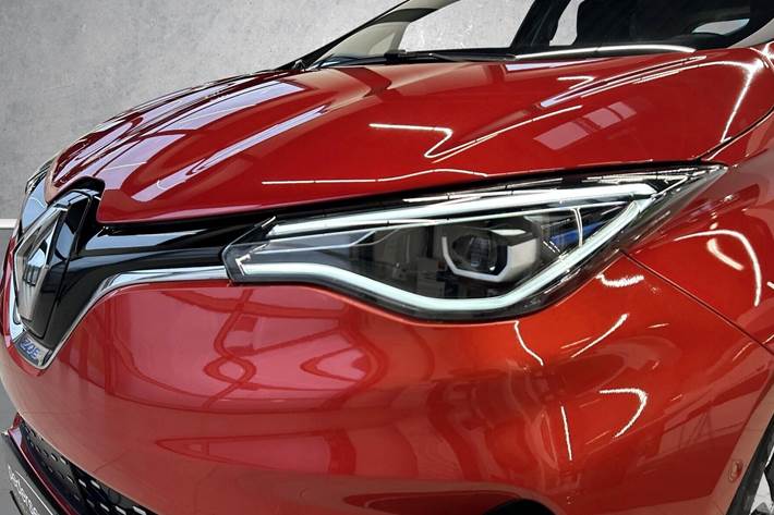 Rød Renault Zoe fra 2021