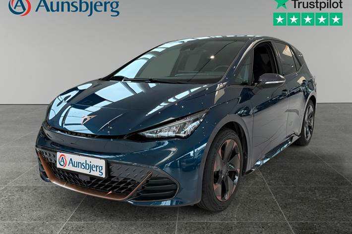 Blå Cupra Born fra 2022