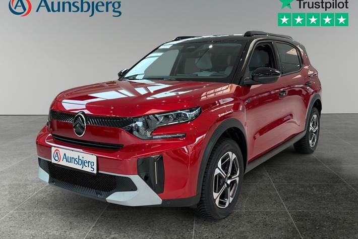 Rød Citroën e-C3 Aircross fra 2025 set udefra