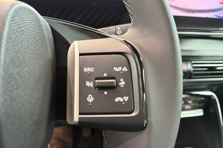 Rød Citroën e-C3 Aircross fra 2025