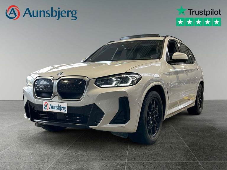BMW iX3 Charged M-Sport