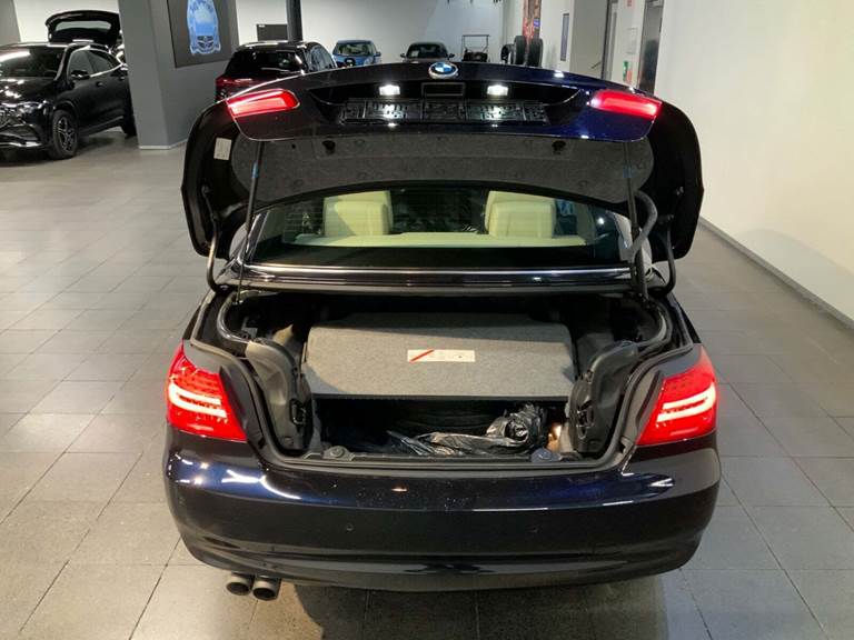 BMW 325i 3,0 Cabriolet aut.