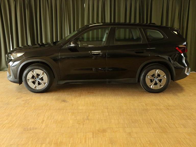 BMW iX1 xDrive30