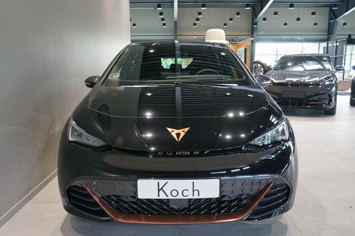 Sort Cupra Born fra 2026