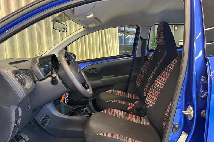 Blå Citroën C1 fra 2020