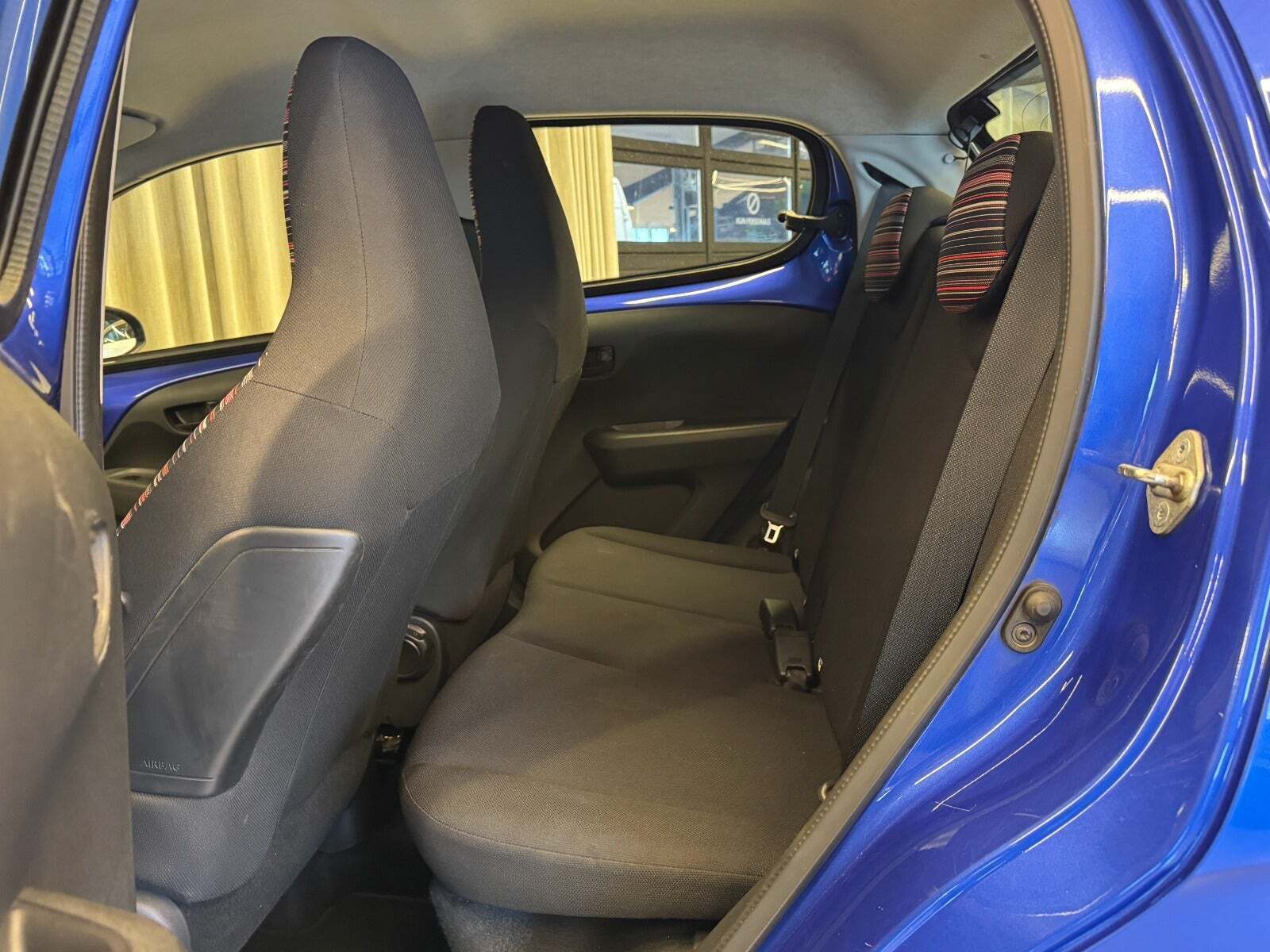 Blå Citroën C1 fra 2020