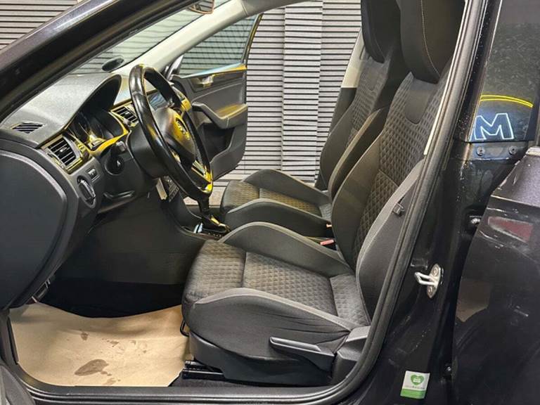 Skoda Rapid 1,0 TSi 95 Ambition DSG