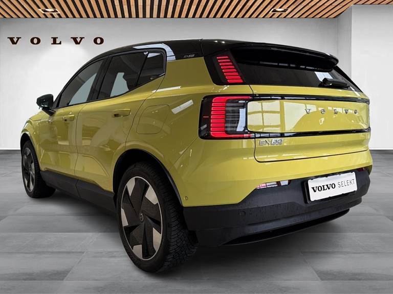 Volvo EX30 Extended Range Ultra