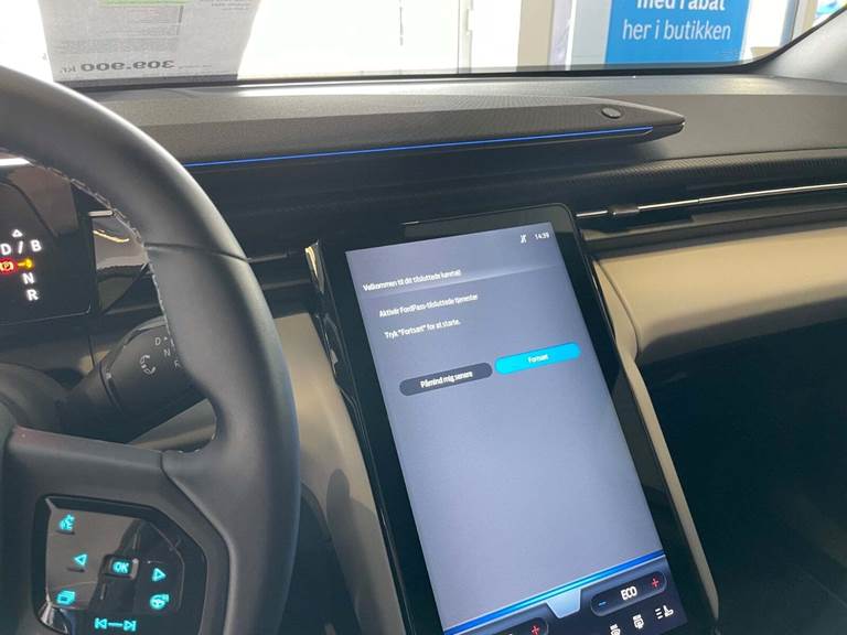 Ford Capri 77 Premium Extended Range