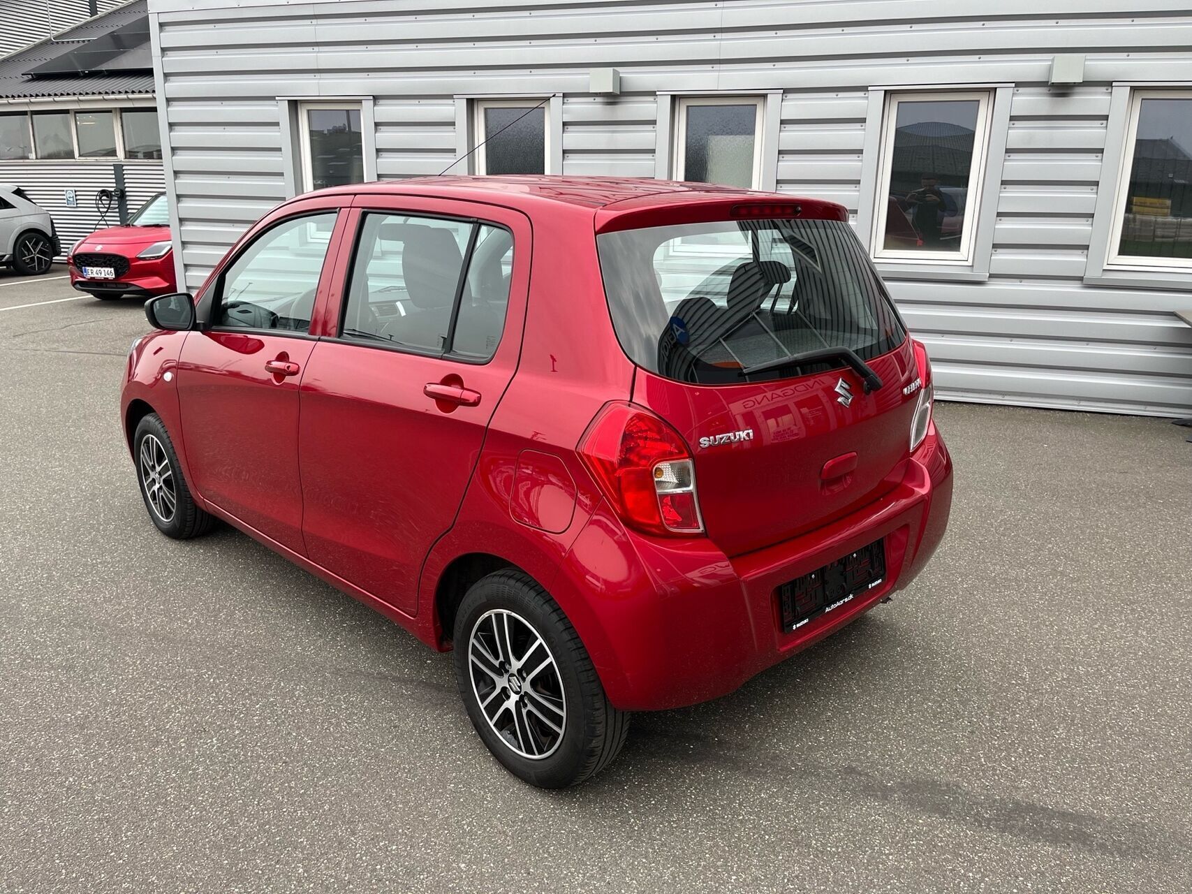 Rød Suzuki Celerio fra 2015