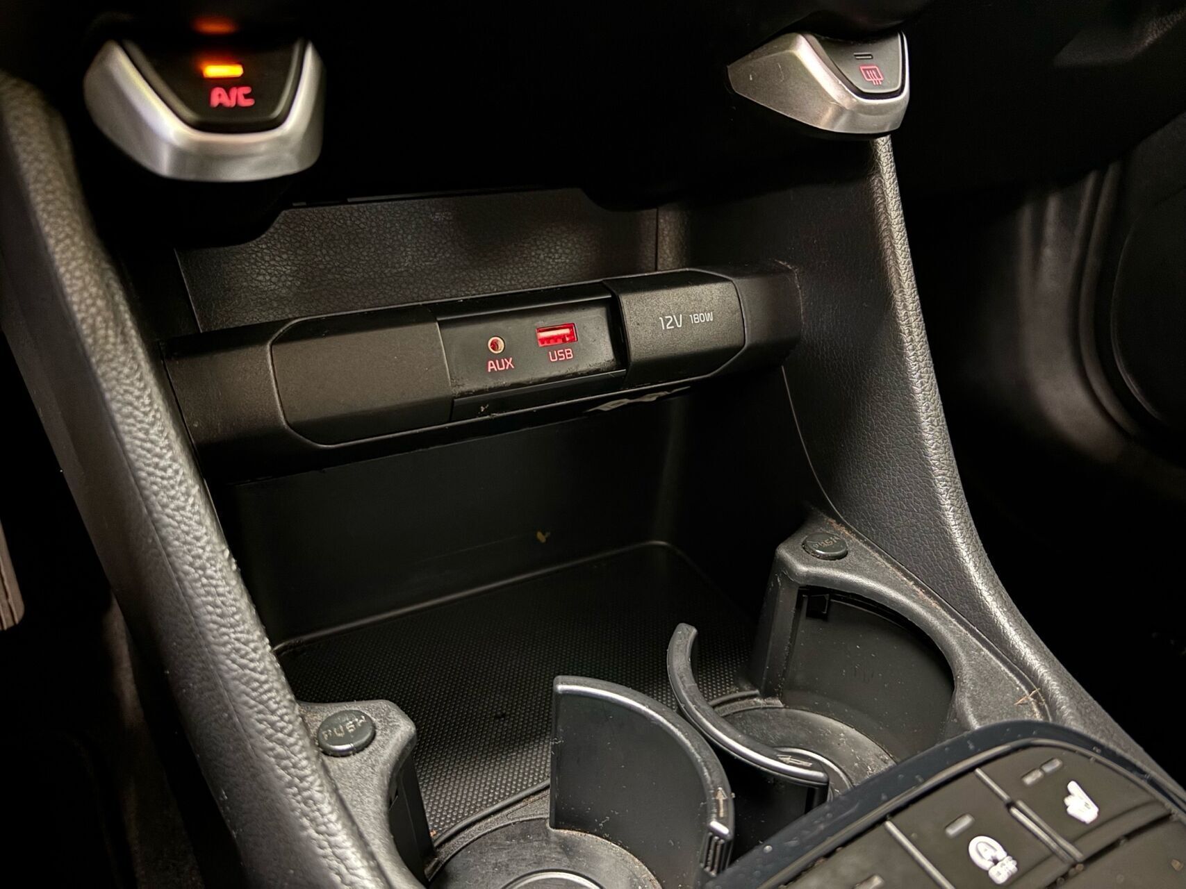Sølv Kia Picanto fra 2019