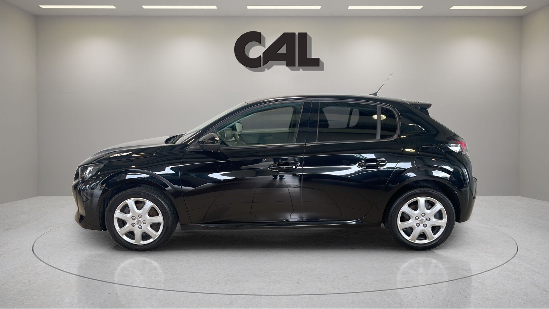 Peugeot 208 1,5 BlueHDi Allure Sky 102HK 5d 6g