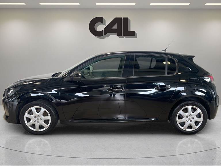 Peugeot 208 1,5 BlueHDi Allure Sky 102HK 5d 6g