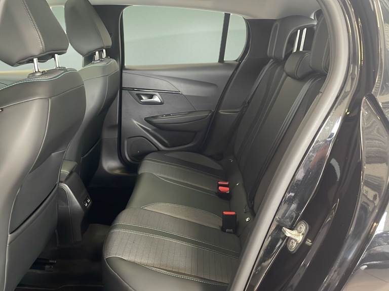 Peugeot 208 1,5 BlueHDi Allure Sky 102HK 5d 6g