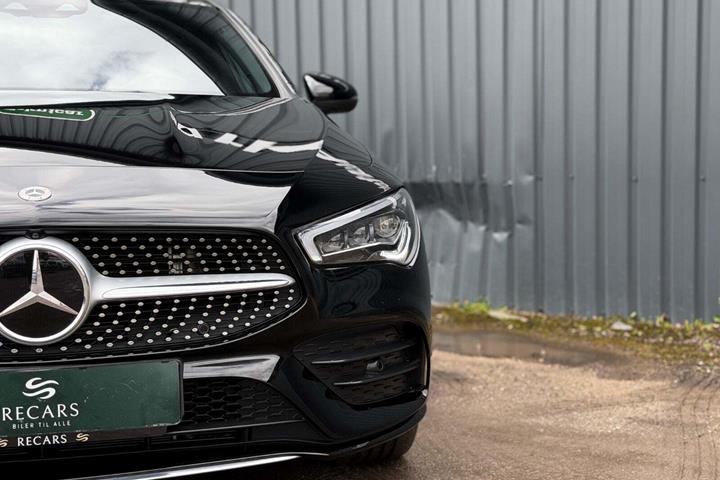 Sort Mercedes CLA250 e fra 2021