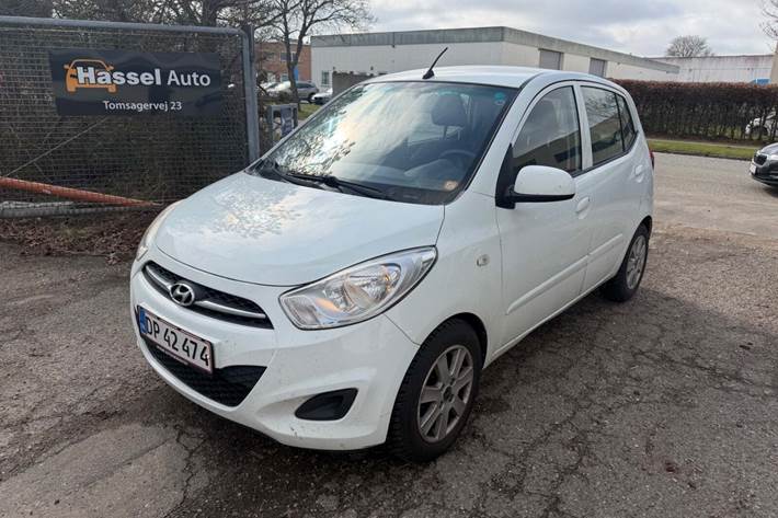 Grøn Hyundai i10 fra 2012