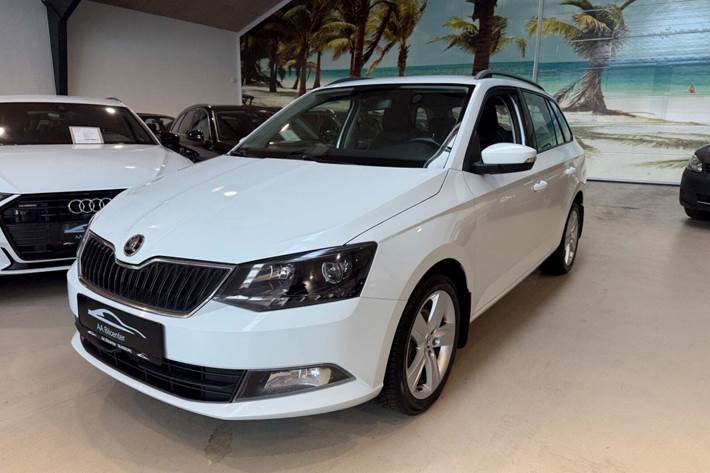 Hvid Skoda Fabia fra 2017
