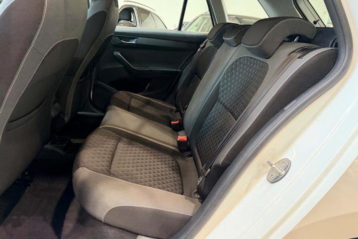 Hvid Skoda Fabia fra 2017