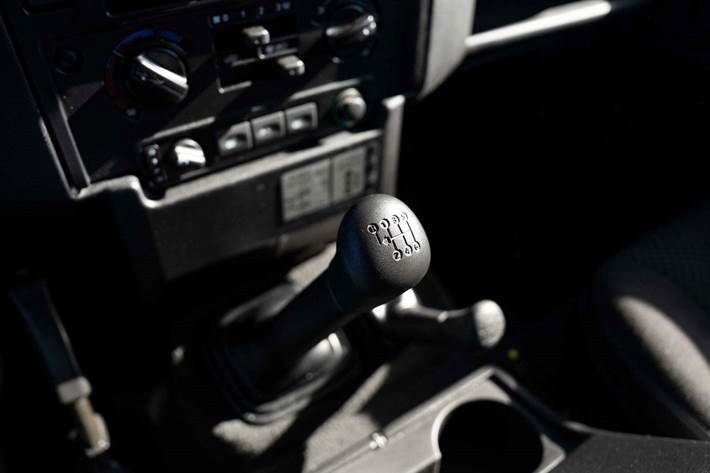 Sort Land Rover Defender 110 fra 2011