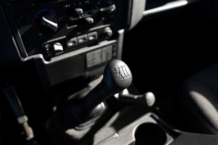 Sort Land Rover Defender 110 fra 2011