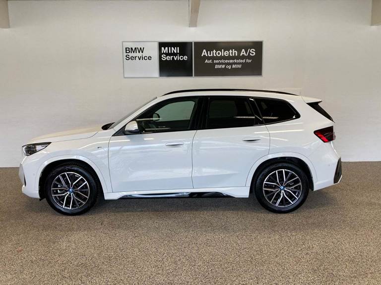 BMW iX1 xDrive30 Fully Charged M-Sport