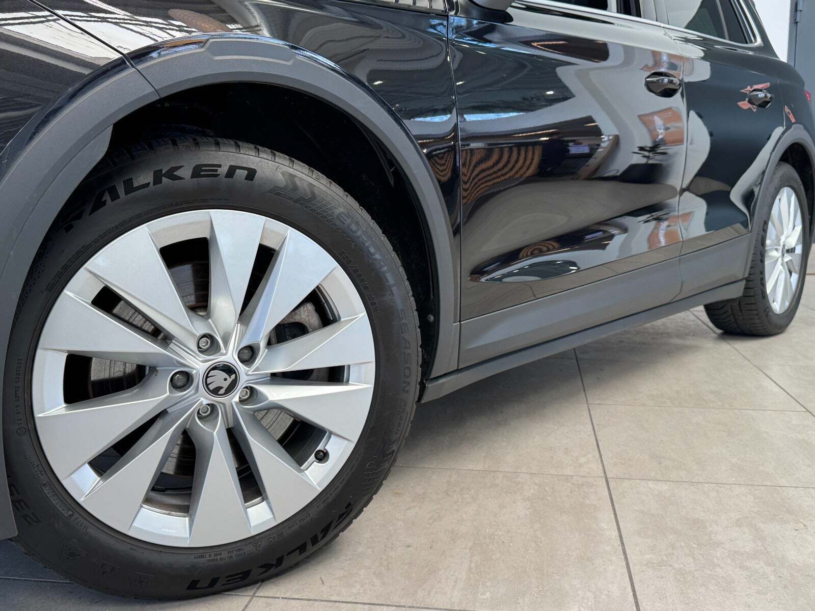 Sort Skoda Elroq fra 2025