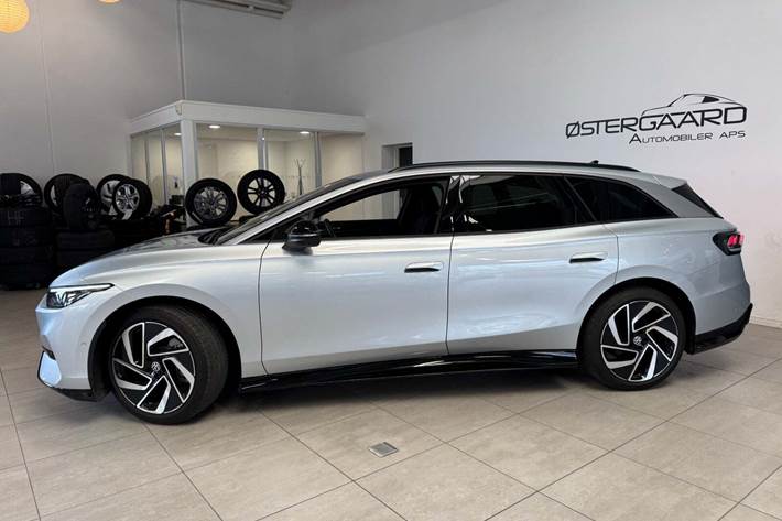 Sølv VW ID.7 fra 2025